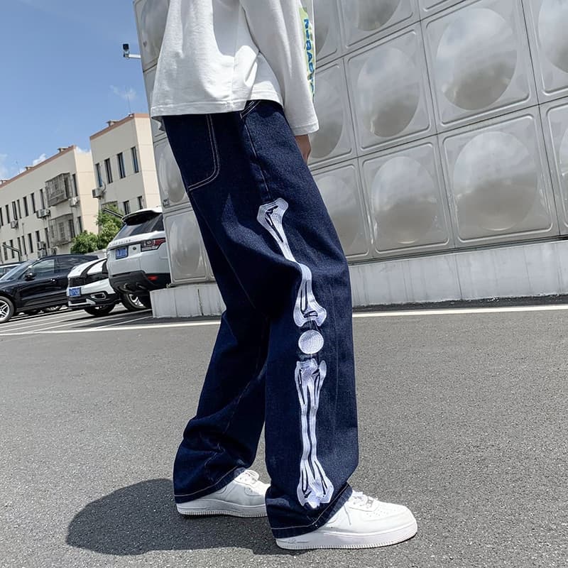 New Straight Jean Pants Man Skeleton Embroidery Mopping Trousers Mens Streetwear Denim Pants Men Clothing Jeans for Men Man Baggy