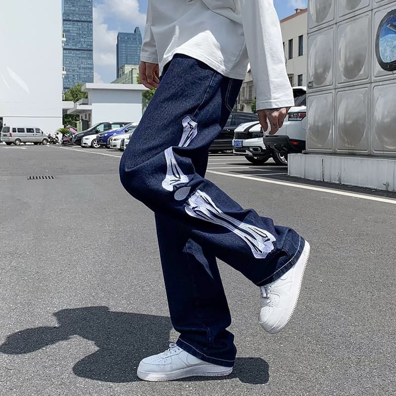 New Straight Jean Pants Man Skeleton Embroidery Mopping Trousers Mens Streetwear Denim Pants Men Clothing Jeans for Men Man Baggy