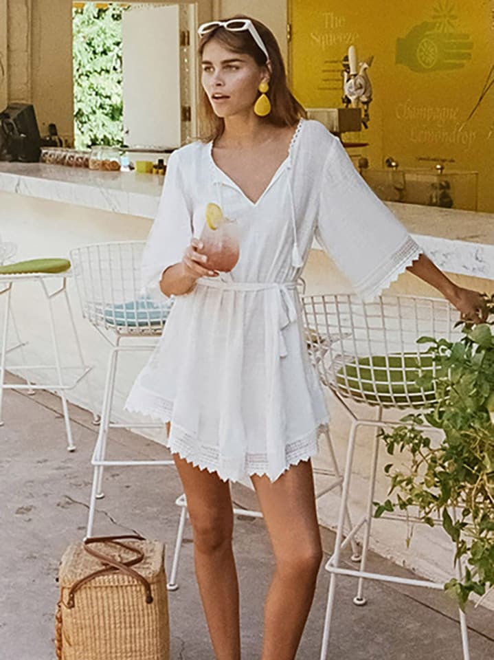 New Women Bikini Cover ups Summer Swimwear Lace Tunic Shirt Beach Dress Women Swimsuit Beach Cover Up Boho Beachwear Solid White Dresses